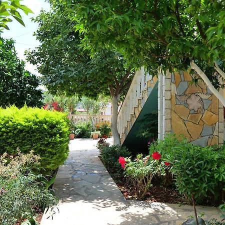Garden Villa Dhesara 사밀 외부 사진